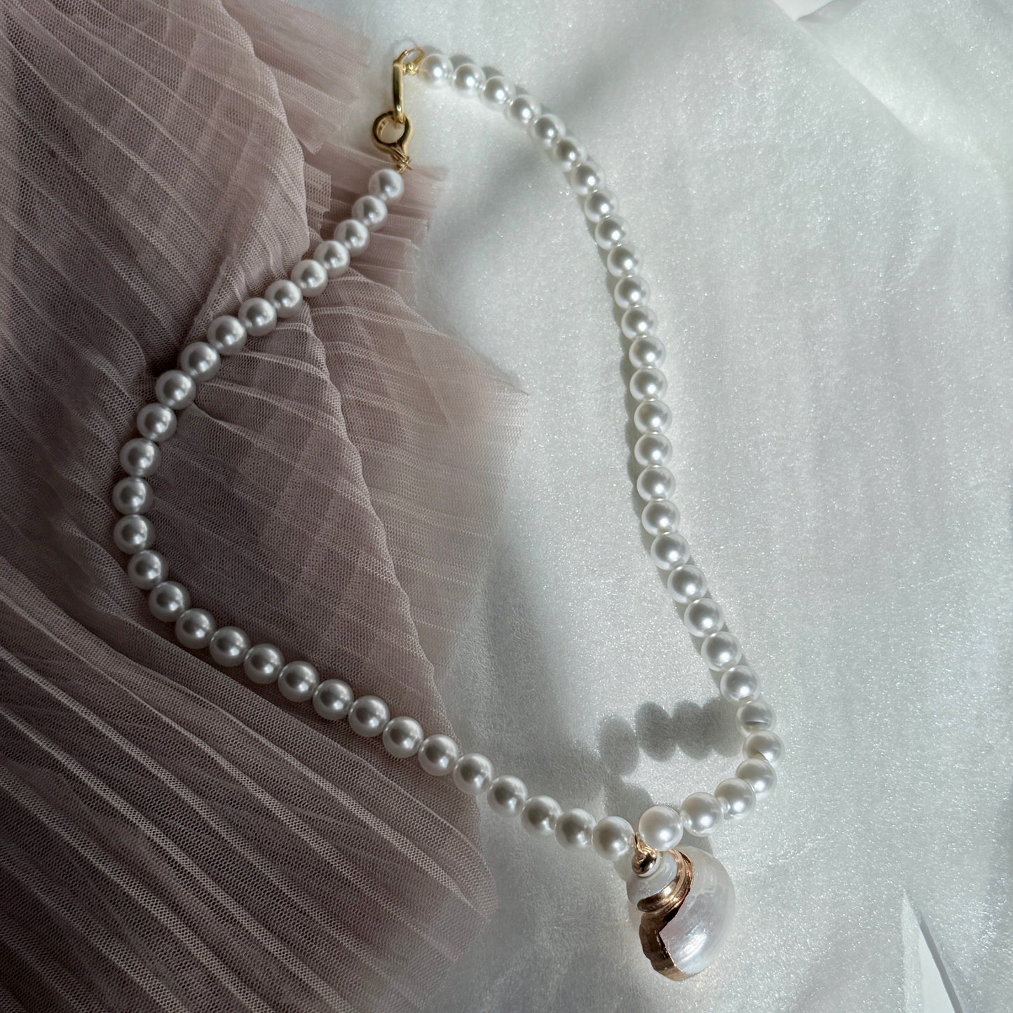 Timeless Ocean: Swarovski Pearl Necklace with Natural Snail Shell Pendant | 18K Gold Plated Copper