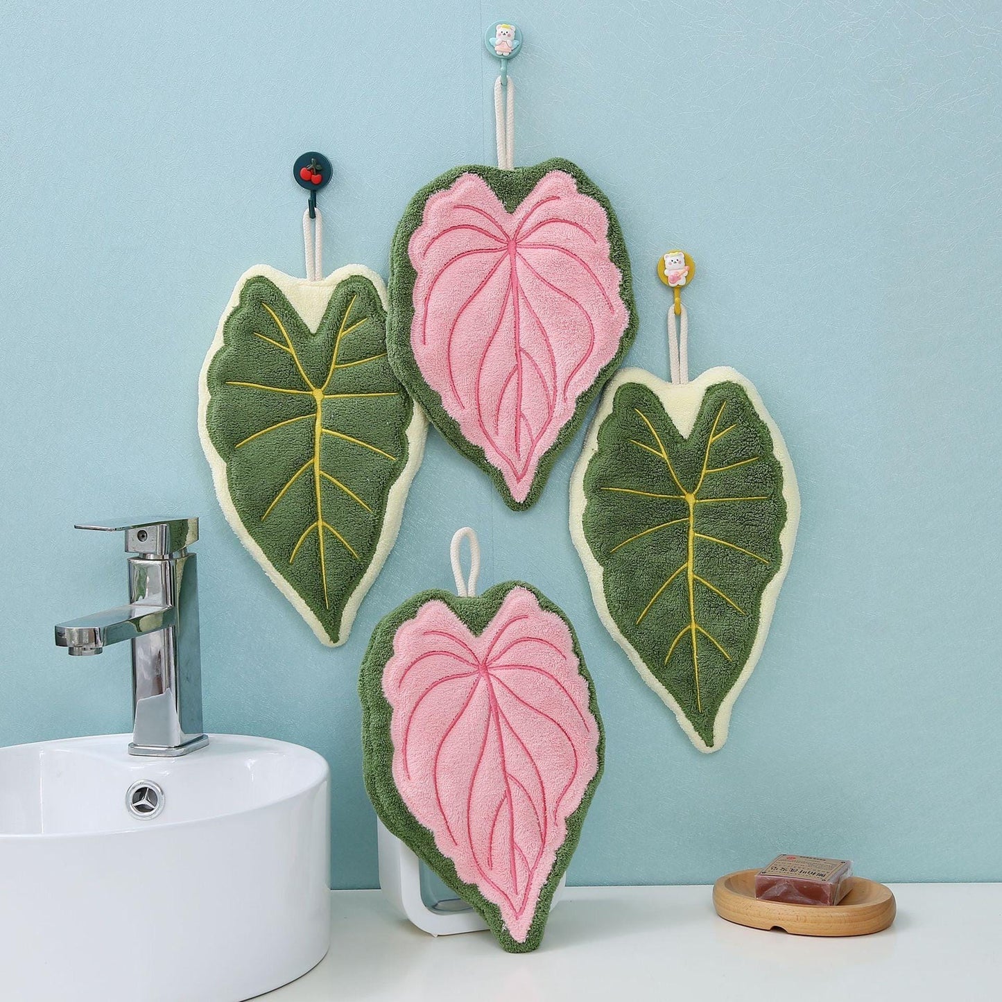 Anthurium Leaf Coral Fleece Hand Towel: Tropical Decor