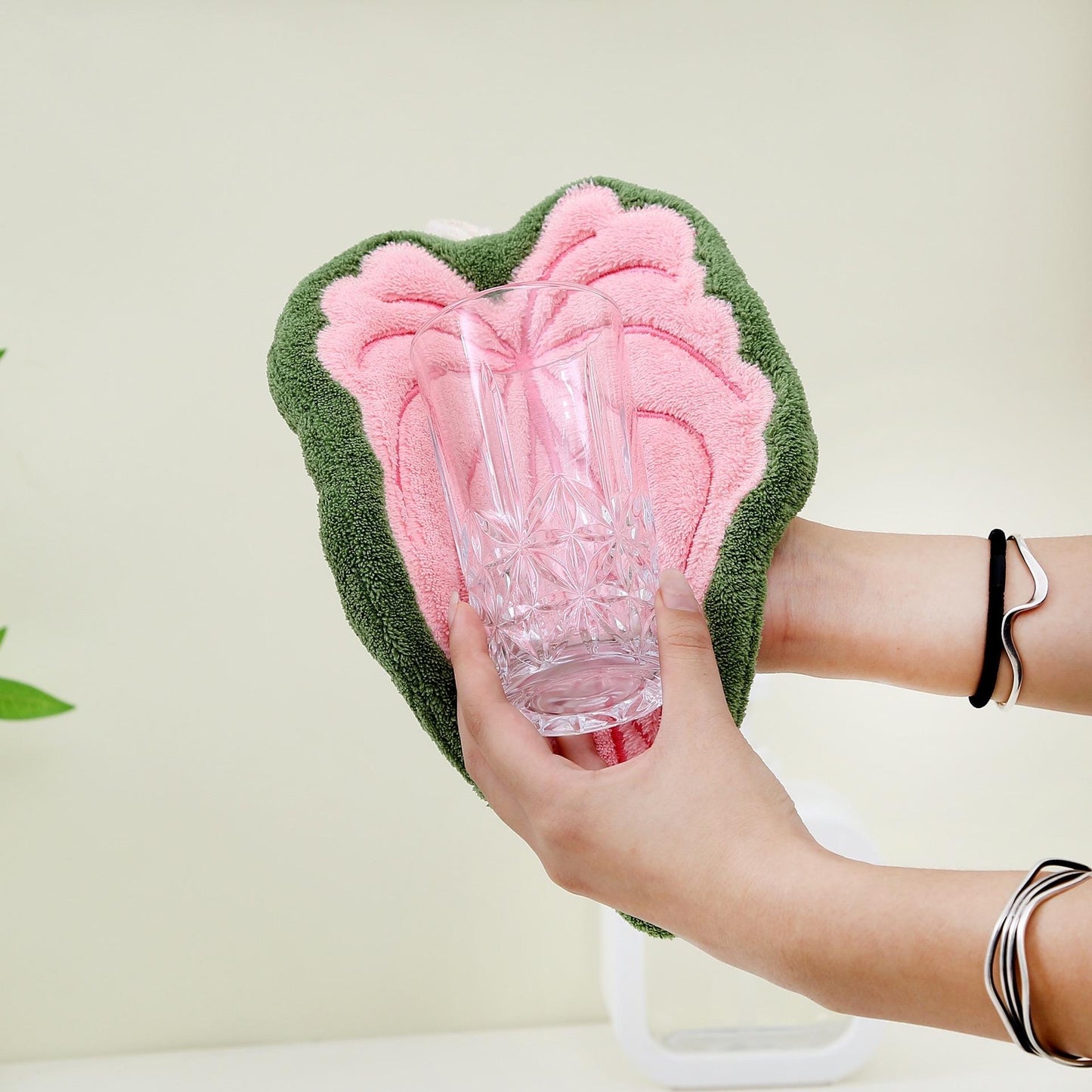Anthurium Leaf Coral Fleece Hand Towel: Tropical Decor