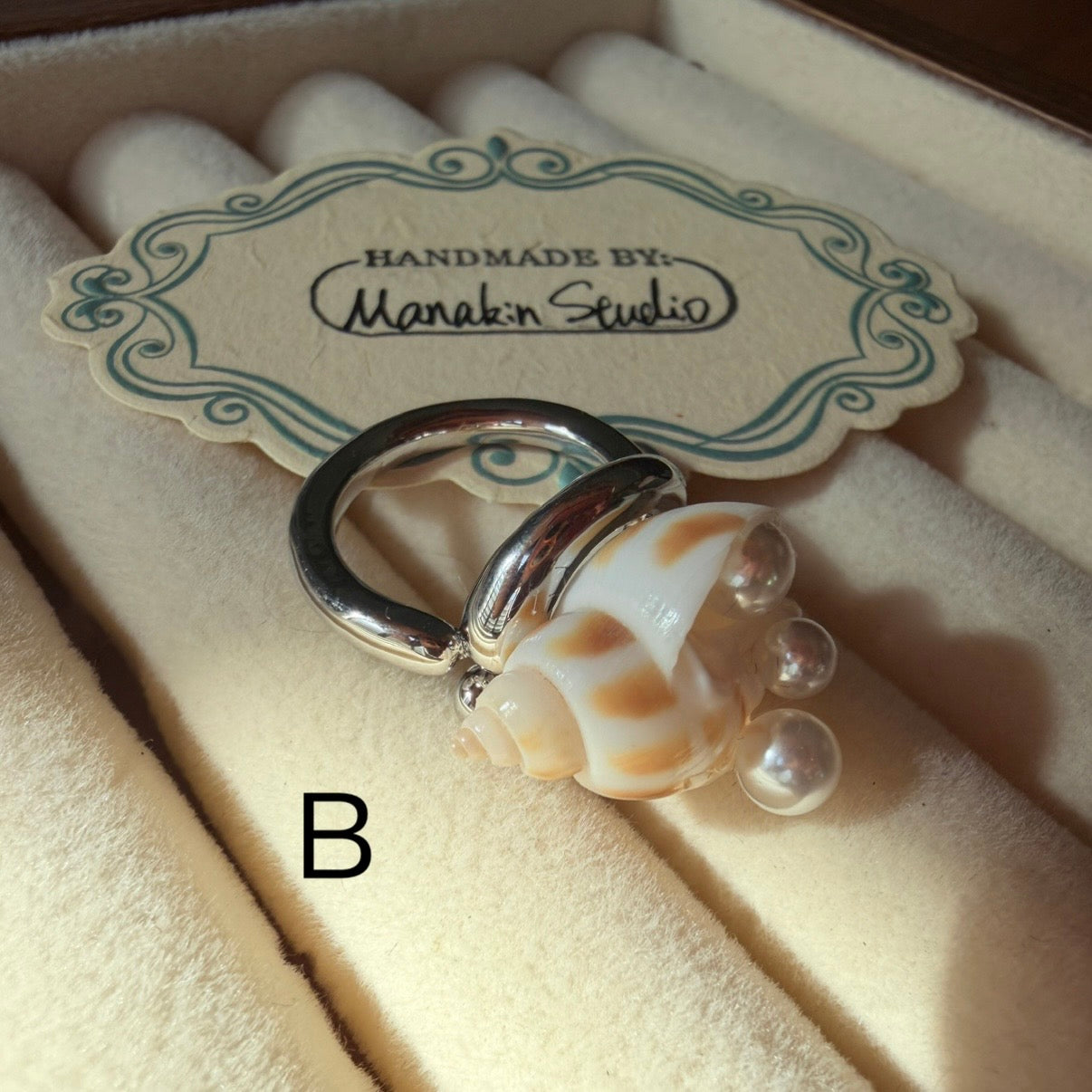 Handcrafted Natural Seashell & Conch Statement Adjustable Ring | Silver-Plated