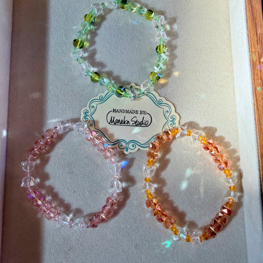Handmade Sparkling 3 Bow Stretch Bracelet, Delicate Cute Bow Knot Elastic Wristband Gift for Her