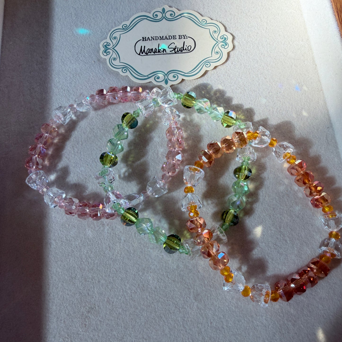 Handmade Sparkling 3 Bow Stretch Bracelet, Delicate Cute Bow Knot Elastic Wristband Gift for Her