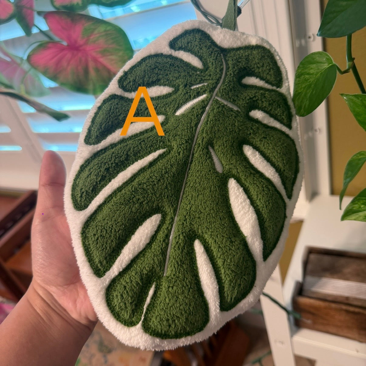 Anthurium Leaf Coral Fleece Hand Towel: Tropical Decor