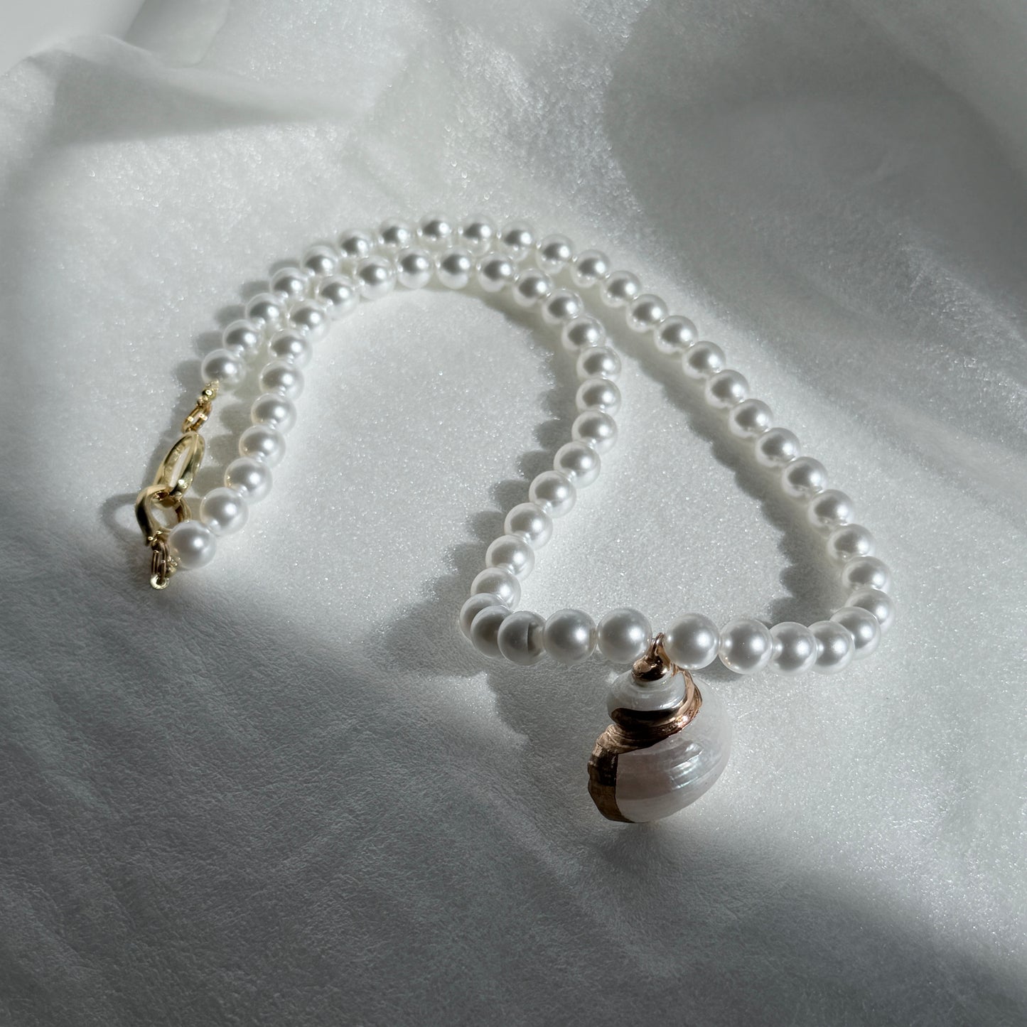 Timeless Ocean: Swarovski Pearl Necklace with Natural Snail Shell Pendant | 18K Gold Plated Copper