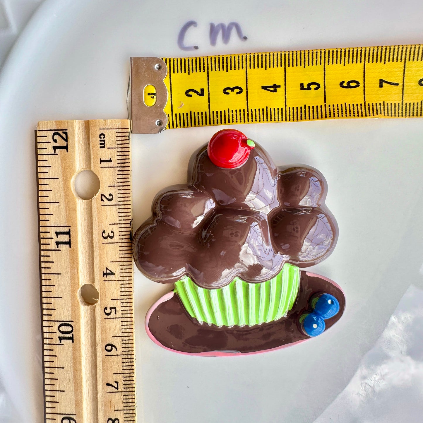 Handmade Cupcake Refrigerator Magnets Cute Dessert Fridge Magnets for Decor