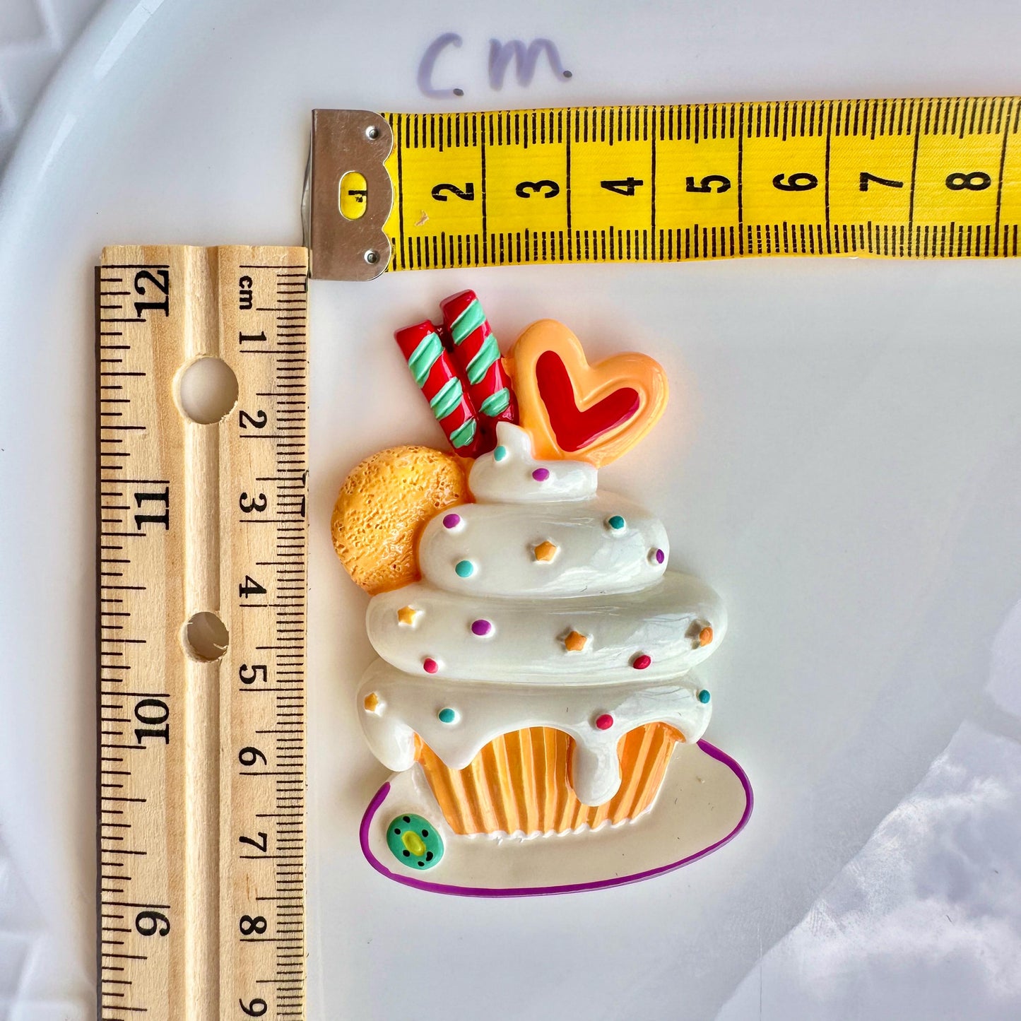 Handmade Cupcake Refrigerator Magnets Cute Dessert Fridge Magnets for Decor